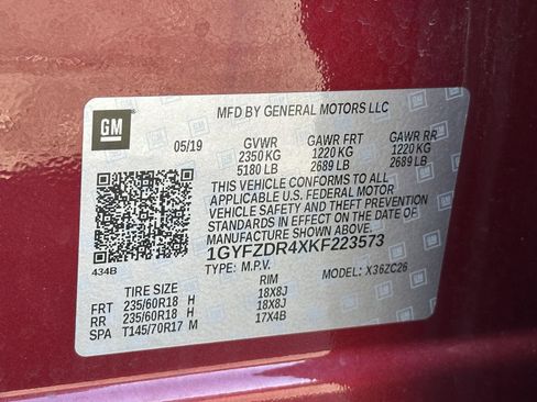 Used 2019 Cadillac XT4 Premium Luxury w/ Cold Weather Package AWD/4WD image 15