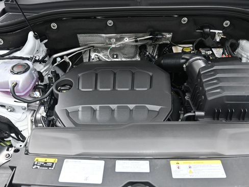 New 2026 Volkswagen Atlas SE image 30