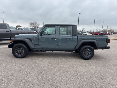 New 2026 Jeep Gladiator Sport image 2