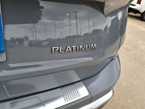 Used 2024 Nissan Rogue Platinum w/ Platinum Premium Package FWD image 31