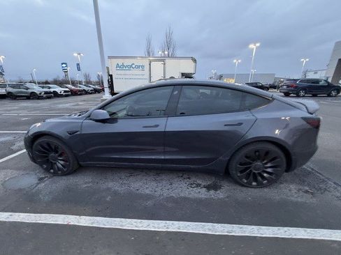 Used 2022 Tesla Model 3 Performance image 19