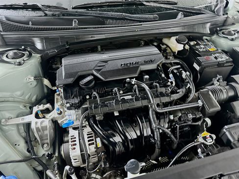 Used 2025 Kia K4 LXS image 31