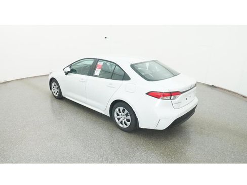 New 2026 Toyota Corolla LE image 5