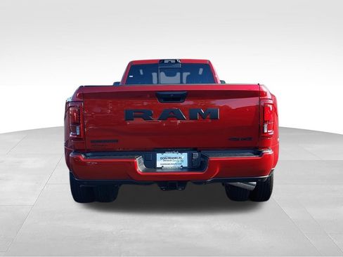 New 2026 RAM 3500 Big Horn AWD/4WD image 7