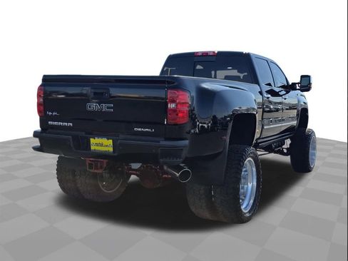 Used 2017 GMC Sierra 3500 Denali w/ Duramax Plus Package image 5