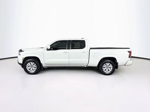 Used 2023 Nissan Frontier SV w/ Technology Package AWD/4WD image 8