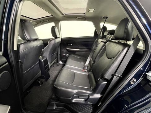 Used 2017 Toyota Prius V Five image 10