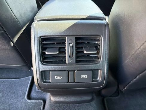 Used 2021 Honda Accord Touring image 15