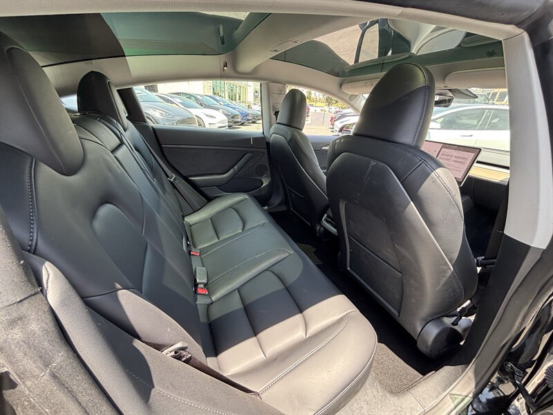 Used 2023 Tesla Model 3 Standard Range RWD image 16