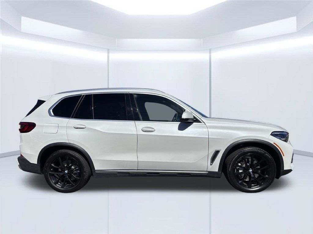 Used 2019 BMW X5 xDrive40i w/ Premium Package 2 AWD/4WD image 7