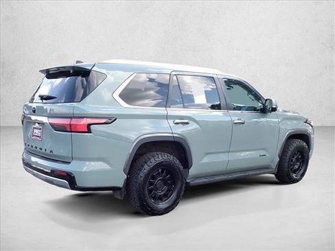 Used 2024 Toyota Sequoia Limited AWD/4WD image 4