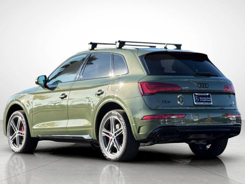 Used 2024 Audi Q5 e Premium Plus w/ Premium Plus Package image 13