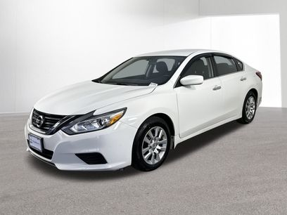 Used 2018 Nissan Altima 2.5 S w/ S Convenience Package
