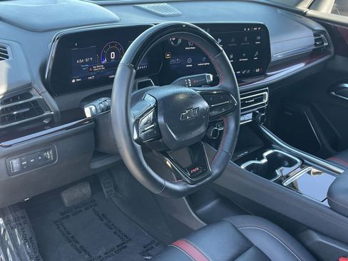 Used 2024 Chevrolet Traverse RS w/ LPO, Floor Liner Package AWD/4WD image 23