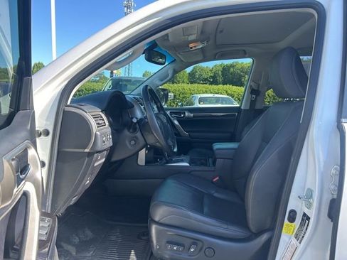 Used 2018 Lexus GX 460 w/ Navigation Package AWD/4WD image 15