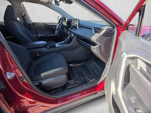 Used 2023 Toyota RAV4 LE image 11