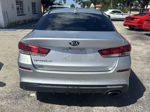 Used 2020 Kia Optima LX FWD image 6