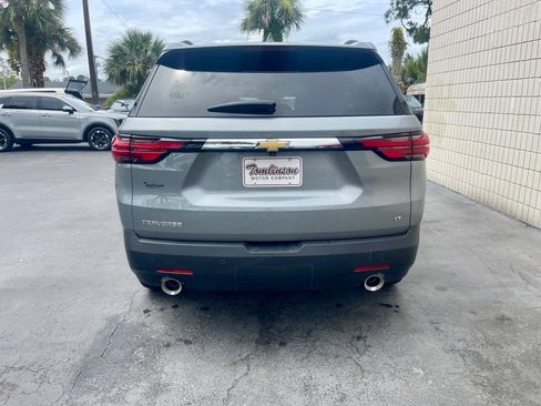 Used 2023 Chevrolet Traverse LT FWD image 4