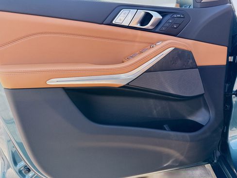 Used 2026 BMW X7 xDrive40i image 23