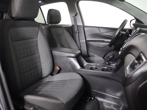 Used 2023 Chevrolet Equinox LT image 28