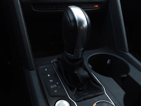 Used 2019 Volkswagen Atlas SE AWD/4WD image 15