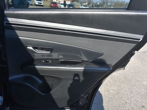 Used 2023 Hyundai Tucson Limited image 47