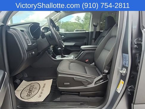 Used 2021 Chevrolet Colorado LT w/ Safety Package RWD image 16