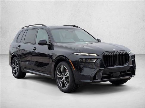New 2026 BMW X7 xDrive40i image 7