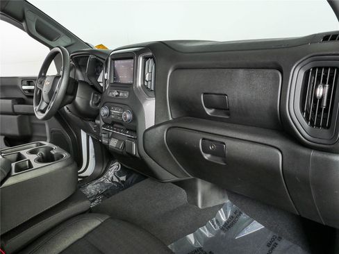 Used 2024 Chevrolet Silverado 2500 Custom w/ Custom Value Package AWD/4WD image 21