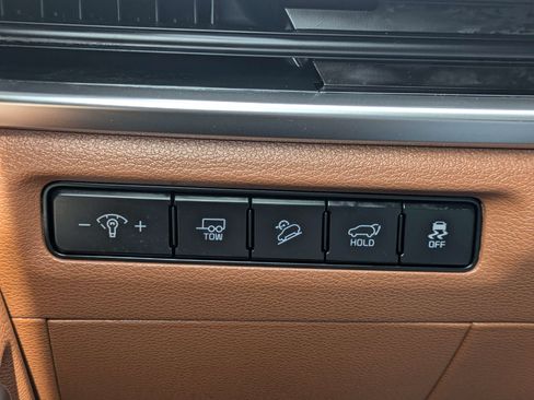 Certified 2025 Kia Telluride EX X-Line AWD/4WD image 32