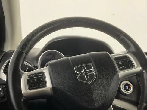 Used 2015 Dodge Journey R/T w/ Flexible Seating Group FWD image 27