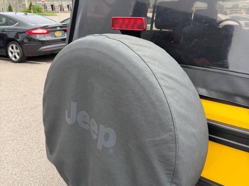 Used 2009 Jeep Wrangler Unlimited X RWD image 6