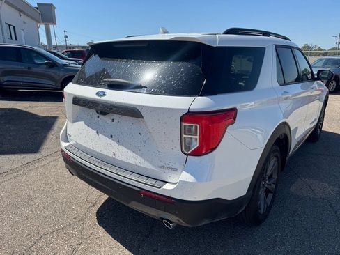 Certified 2024 Ford Explorer XLT w/ Equipment Group 202A AWD/4WD image 7