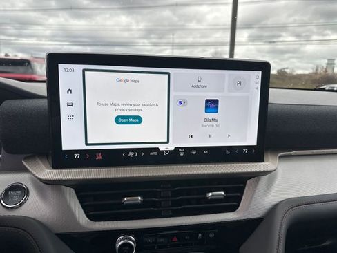 New 2026 Ford Explorer Active w/ Active Comfort Package image 16