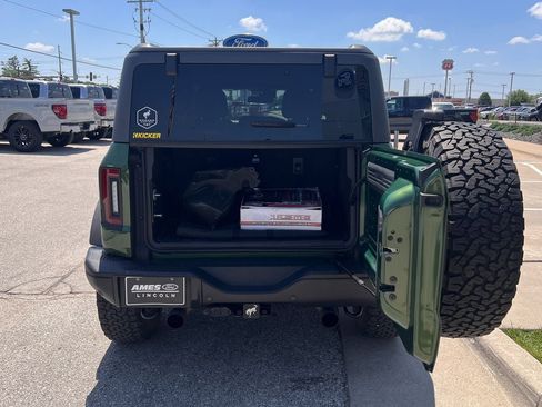 Used 2022 Ford Bronco Badlands AWD/4WD image 13