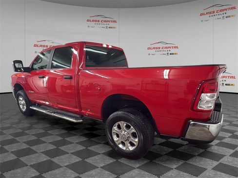 Used 2024 RAM 2500 Big Horn w/ Bed Utility Group image 5