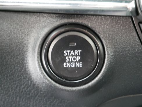 Used 2023 MAZDA MAZDA3 s image 31