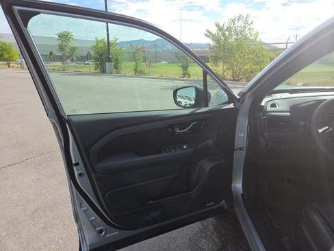 Used 2026 Subaru Forester Touring AWD/4WD image 10