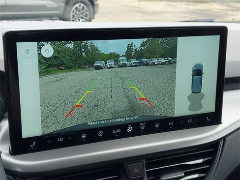 New 2025 Ford Escape Base w/ Class II Trailer Tow Package image 22