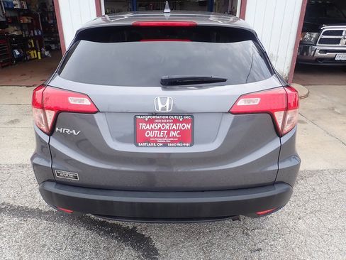 Used 2017 Honda HR-V EX image 16
