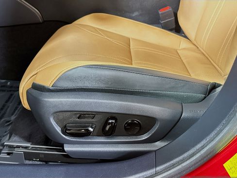 Used 2024 Lexus ES 350 Ultra Luxury w/ Accessory Package (Z2) FWD image 20