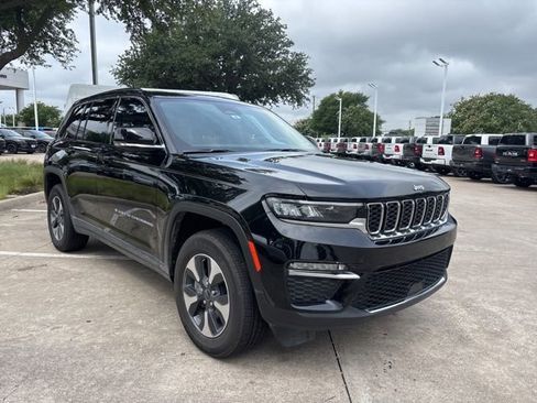 Used 2022 Jeep Grand Cherokee Limited 4xe AWD/4WD image 3