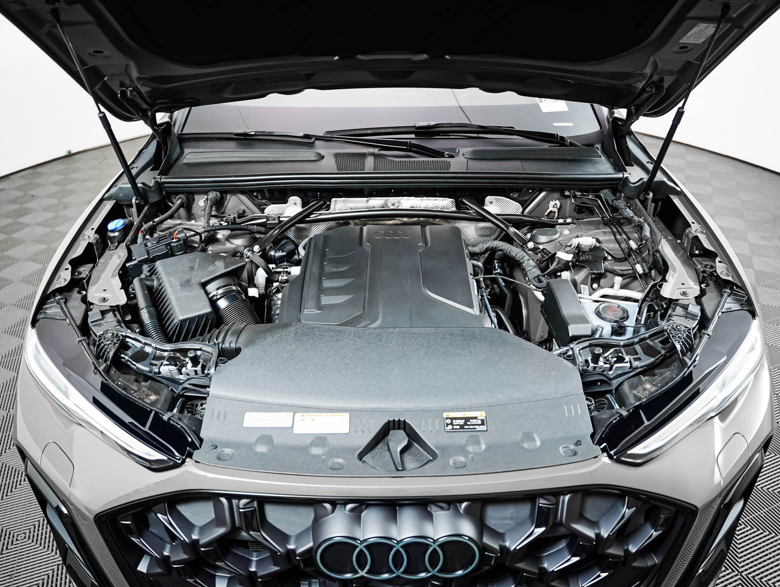 New 2026 Audi Q5 Premium Plus AWD/4WD image 4