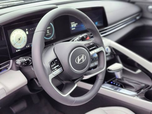 New 2026 Hyundai Elantra Limited image 20