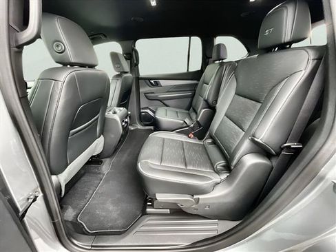 New 2026 Buick Enclave Sport Touring w/ Power Package FWD image 25