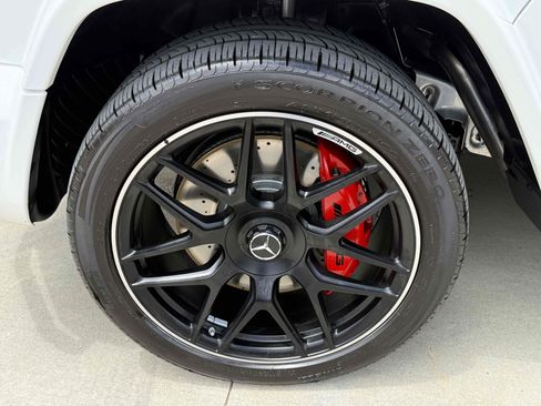 Used 2024 Mercedes-Benz G 63 AMG 4MATIC image 24