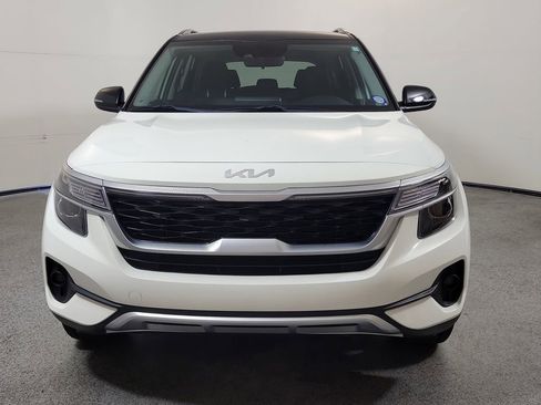 Used 2022 Kia Seltos S FWD image 2