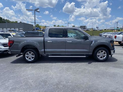 Certified 2025 Ford F150 XLT w/ Equipment Group 301A Standard RWD image 8
