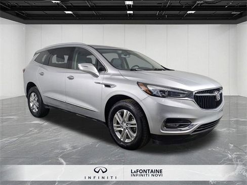 Used 2018 Buick Enclave Essence image 7