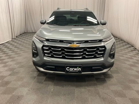 Used 2025 Chevrolet Equinox LT w/ Convenience Package II image 10